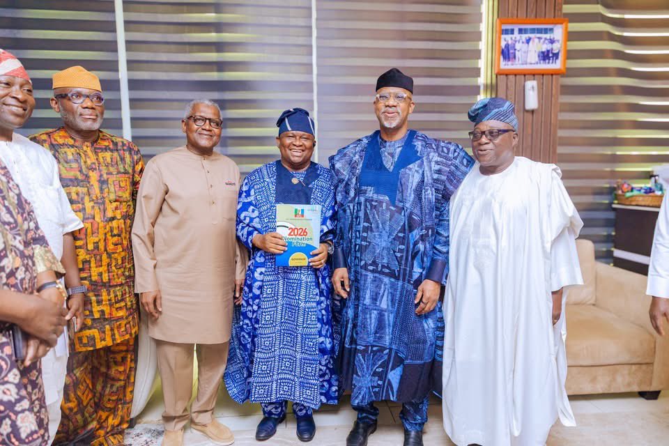 Senator Solomon Olamilekan Adeola YAYI. CON, FCA tweet media
