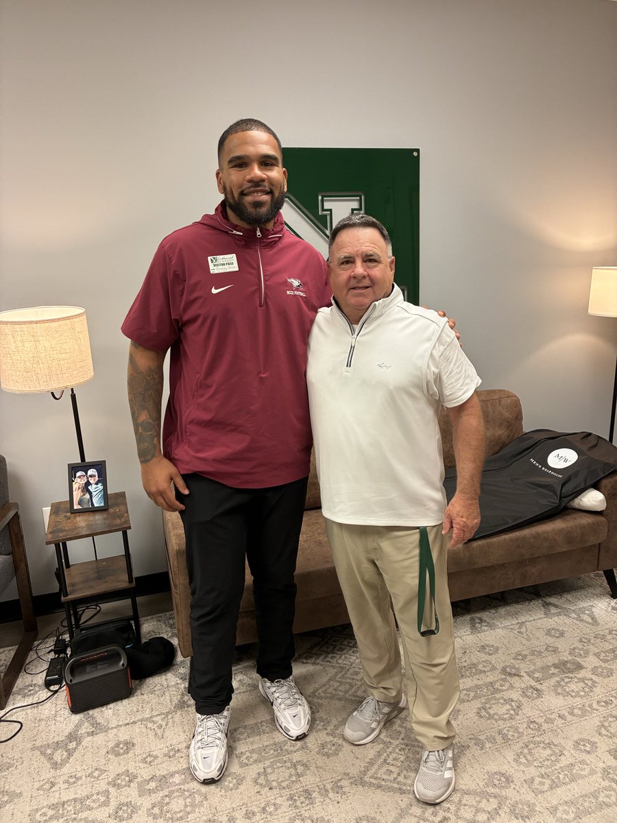 CoachFBWaters's tweet image. Thank you to South Carolina State, North Carolina Central and Presbyterian for coming by to recruit our Student-Athletes.
#ChargerFootball
#NextLevel