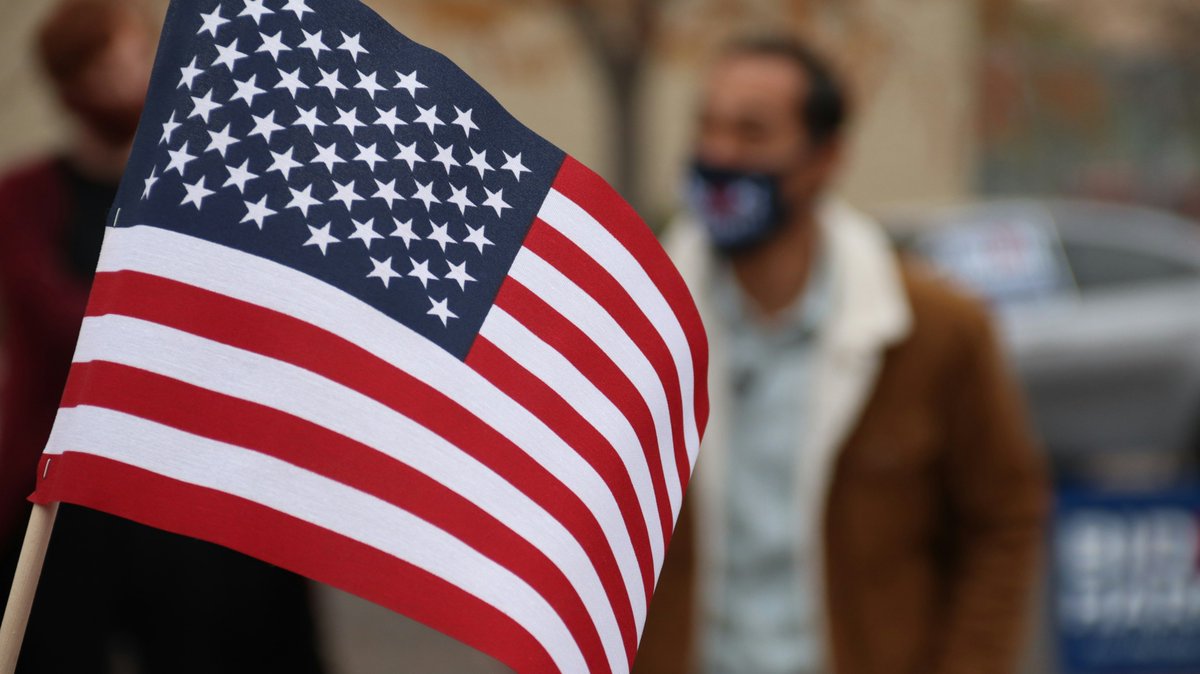 Flag Day International tweet media