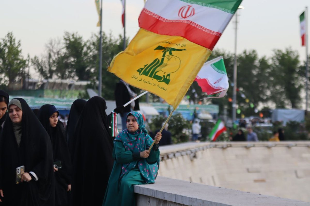 Helen Sgh tweet media