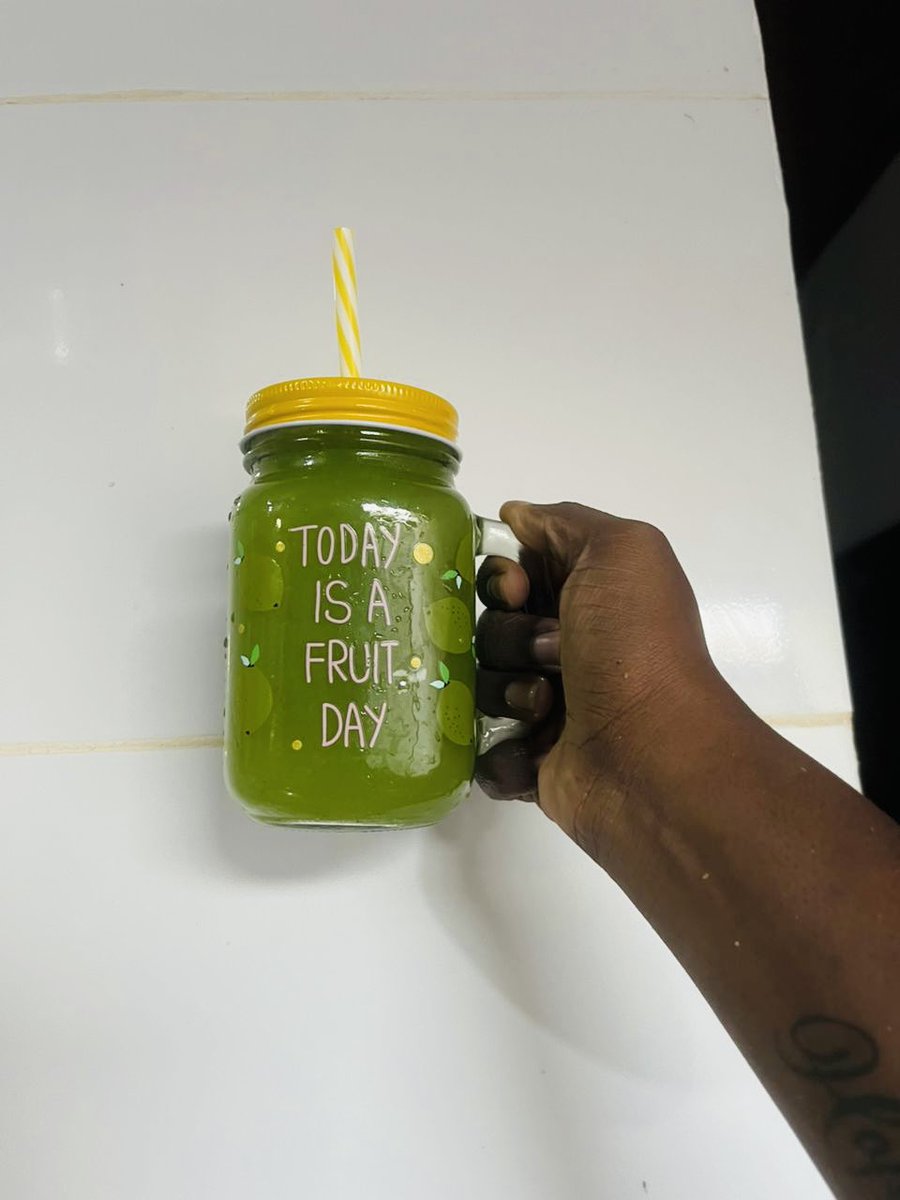 FEMME BANGANGTE tweet media