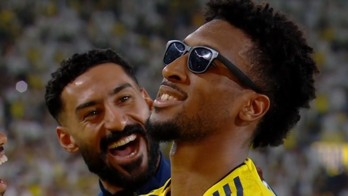 The Touchline | 𝐓 tweet media