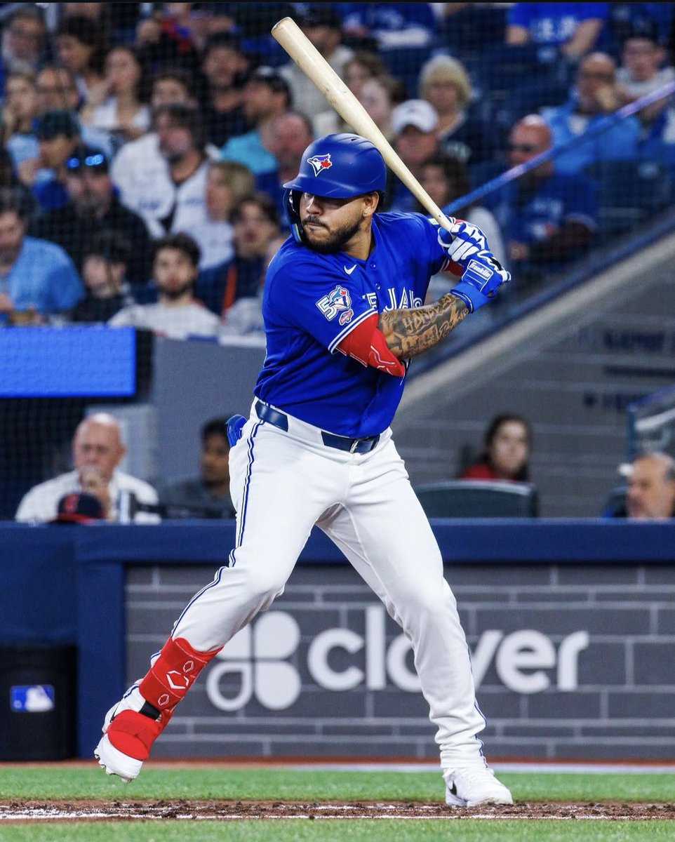 BluejaysAlways's tweet image. 1st RBI from Pinango! 3-1! #BlueJays