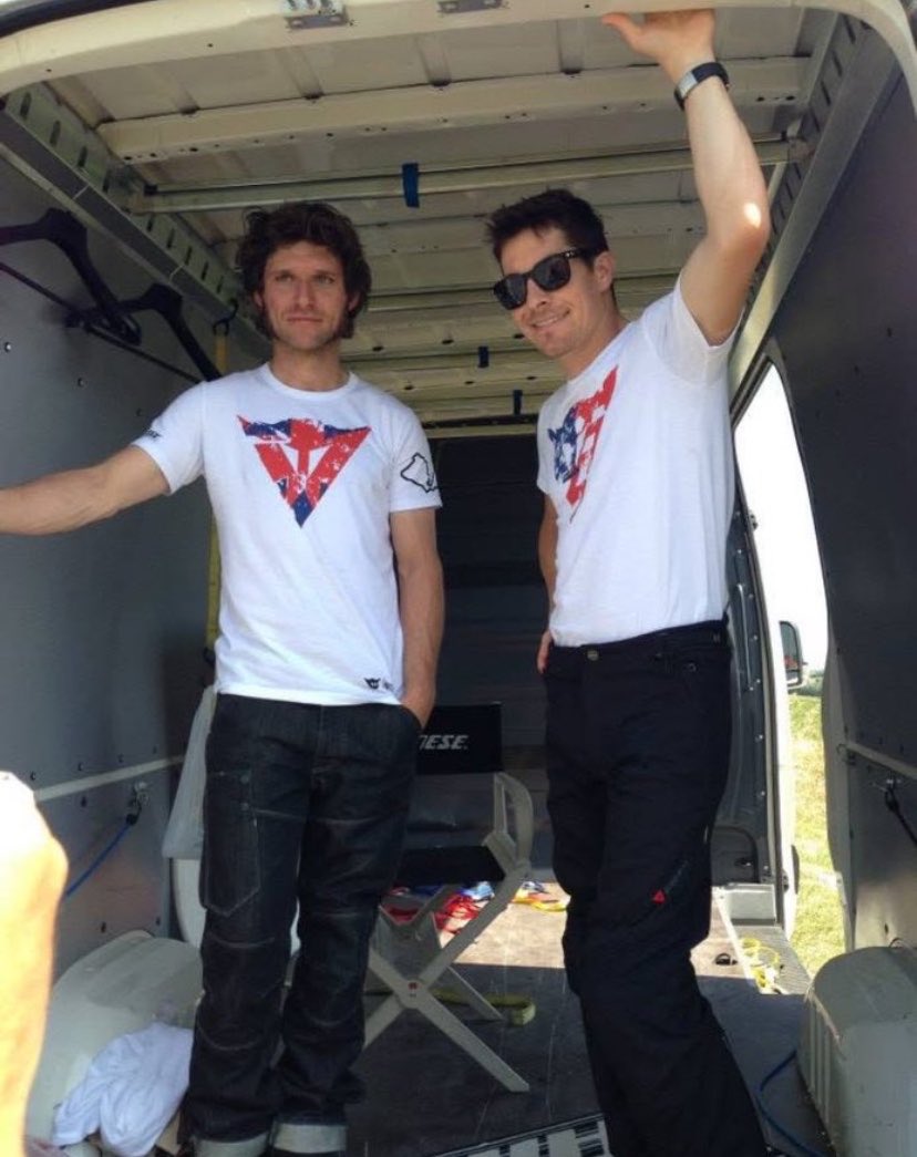 AntonioRamosGP's tweet image. Guy Martin 🇬🇧
Nicky Hayden 🇺🇸
#Cool