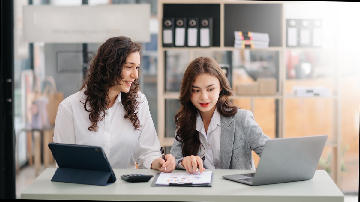 Comp_Central_'s tweet image. The best HR and payroll systems?
You don’t notice them.

No errors. No interruptions. Just smooth execution in the background.

🌐 comp-central.com

📞 (844) 444-9965
#OperationalExcellence #PayrollFlow #BusinessSimplicity