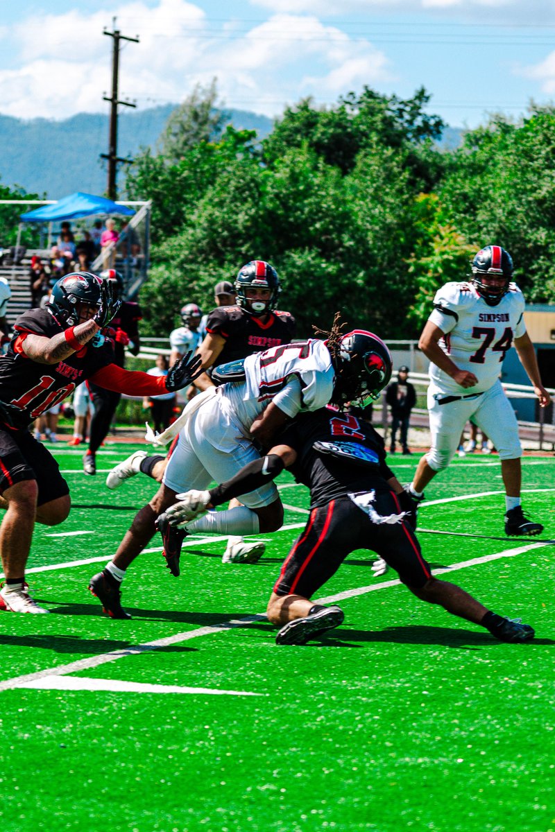 Simpson Red Hawks Football tweet media