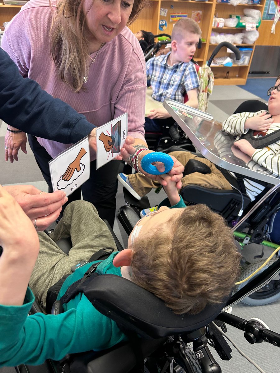 bhschools's tweet photo. Students at Wing Lake took part in an escape room event in their school library. Racing against the clock, teams tackled nine thrilling sensory puzzles to break free from the Candy Factory. #BelongHere https://t.co/RJCl01YNsP