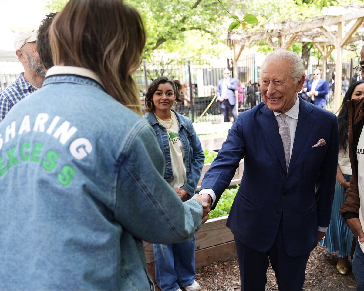 The Royal Family tweet media