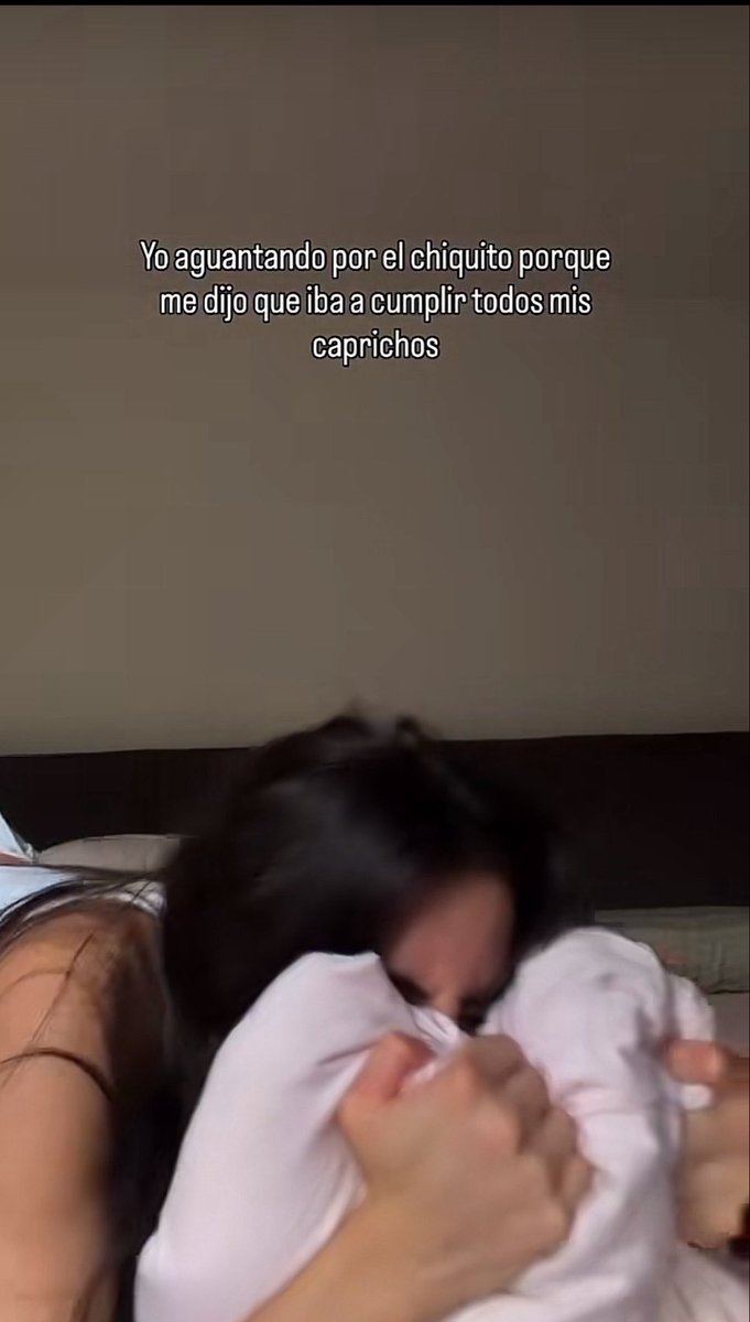 Mujeres Out Of Context tweet media