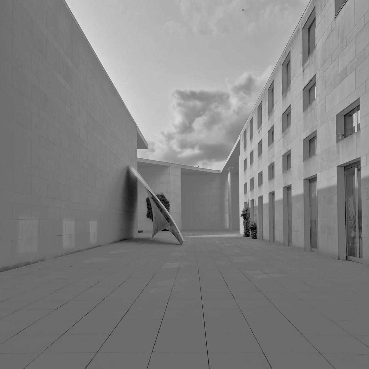 exmproject's tweet photo. #morning #city #urban #sky https://t.co/t26xtDPwkq