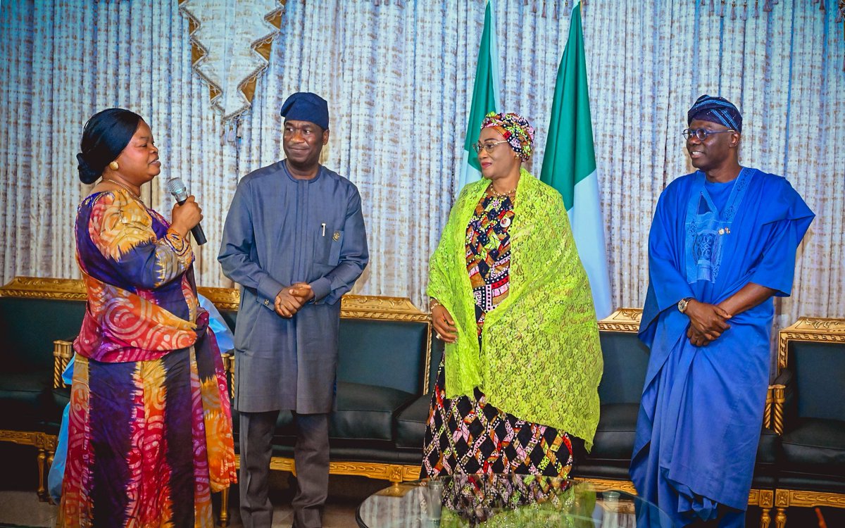 Sen Oluremi Tinubu, CON tweet media