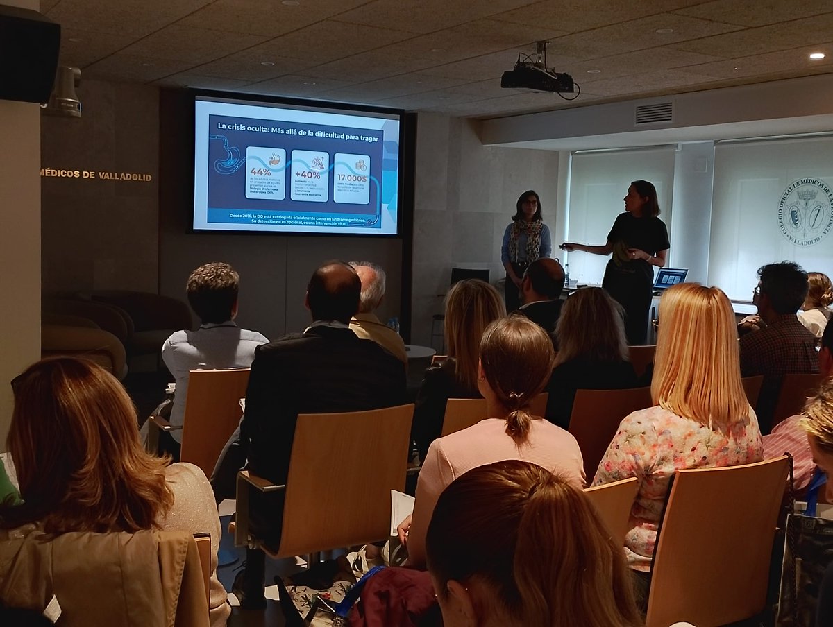 endovalladolid's tweet photo. Gran Éxito de la Jornada "Detectar, adaptar y nutrir: claves actuales en el manejo de la disfagia en Atención Primaria" en el @ICOMVALLADOLID. Hablando del trabajo multidisciplinar con ORL, logopedia y endocrinología. https://t.co/klAu0m6F6W