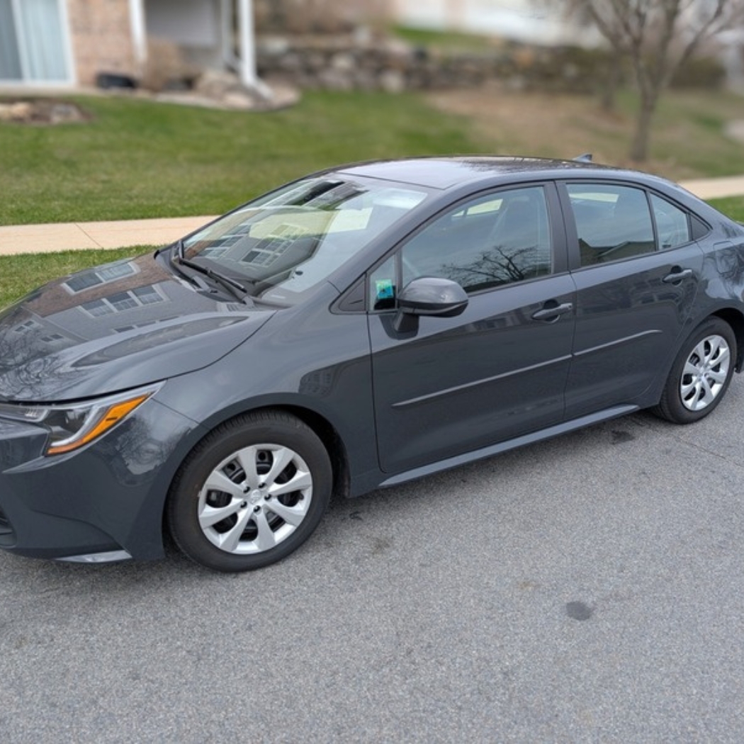 Sportwing's tweet image. Customer Photo📸🔥
This 2024 Toyota Corolla LE is looking CLEAN with our Painted Body Side Moldings 👏

Perfect color match &amp;amp; real protection from door dings… doesn’t get much better than that.

Part #: FE7-COR20

#ToyotaCorolla #CorollaLE #Corolla #CarAccessories #CarProtection