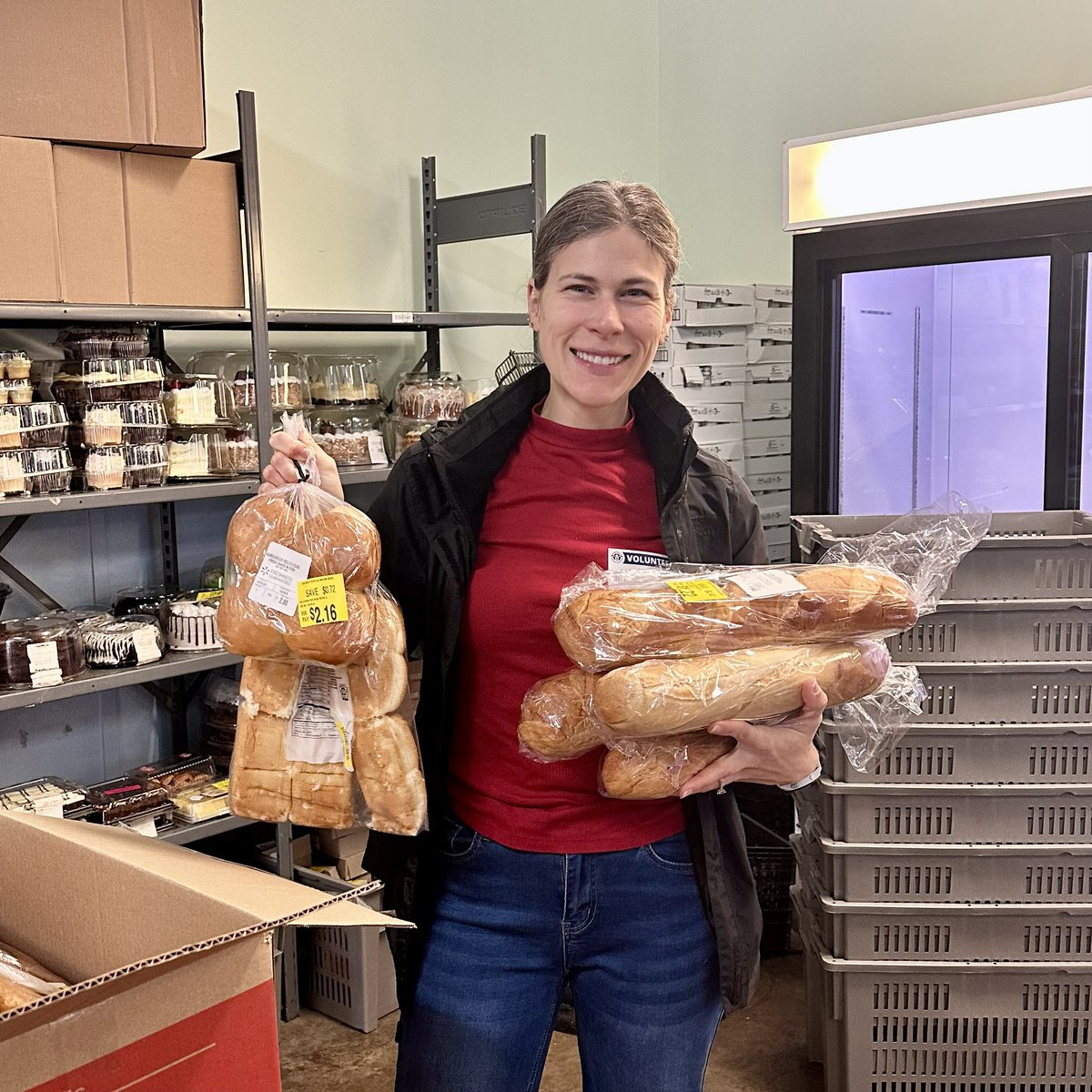 FRM_mission's tweet image. 🌟 @LoveandCompany rallied an amazing team, with energy and enthusiasm, setting up our Food Distribution Center like pros! 🍏 Their energy and dedication are infectious, making a HUGE difference in our community.

#FrederickMD #FrederickMaryland #FrederickCommunity