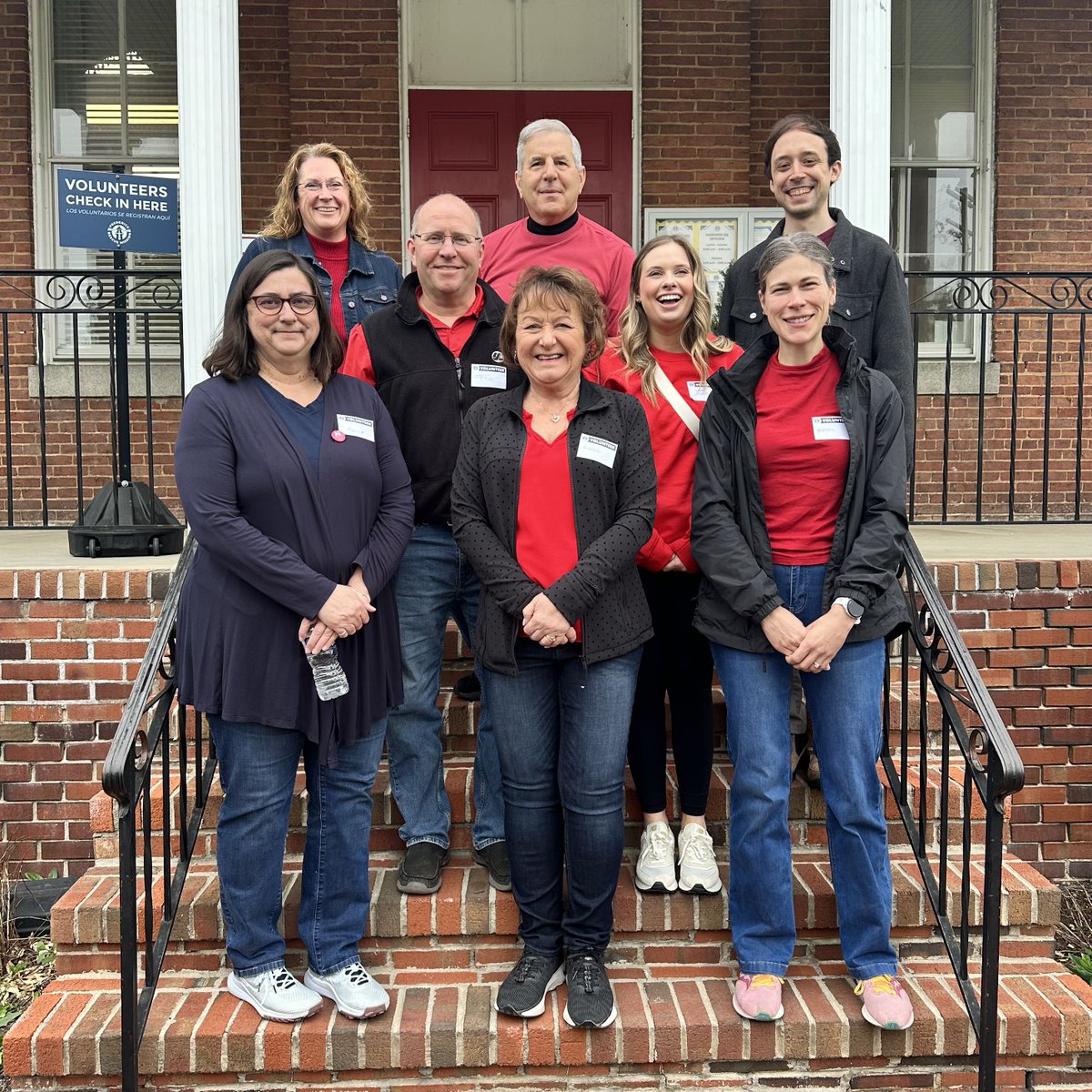 FRM_mission's tweet image. 🌟 @LoveandCompany rallied an amazing team, with energy and enthusiasm, setting up our Food Distribution Center like pros! 🍏 Their energy and dedication are infectious, making a HUGE difference in our community.

#FrederickMD #FrederickMaryland #FrederickCommunity