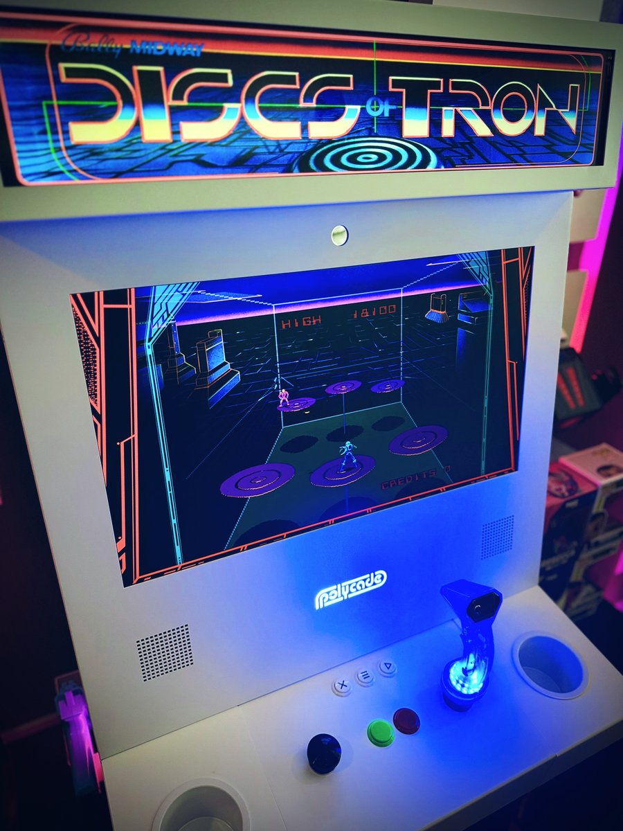 thepolycade's tweet image. People tend to connect with what feels real...

when it comes to playing arcade games. 

Our Sente offers unlimited versatility, and authenticity. 😉

#arcade
#arcadegames
#retrogaming
#polycade