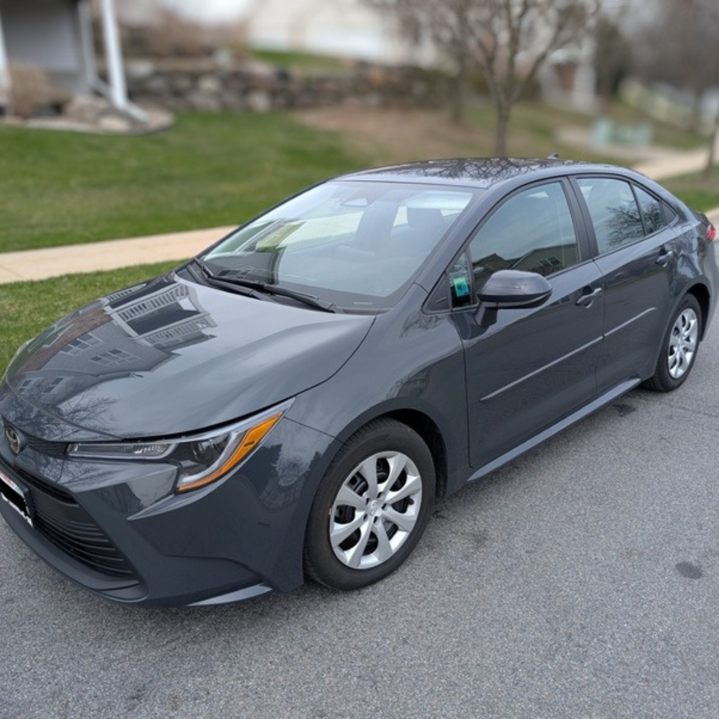 Sportwing's tweet image. Customer Photo📸🔥
This 2024 Toyota Corolla LE is looking CLEAN with our Painted Body Side Moldings 👏

Perfect color match &amp;amp; real protection from door dings… doesn’t get much better than that.

Part #: FE7-COR20

#ToyotaCorolla #CorollaLE #Corolla #CarAccessories #CarProtection