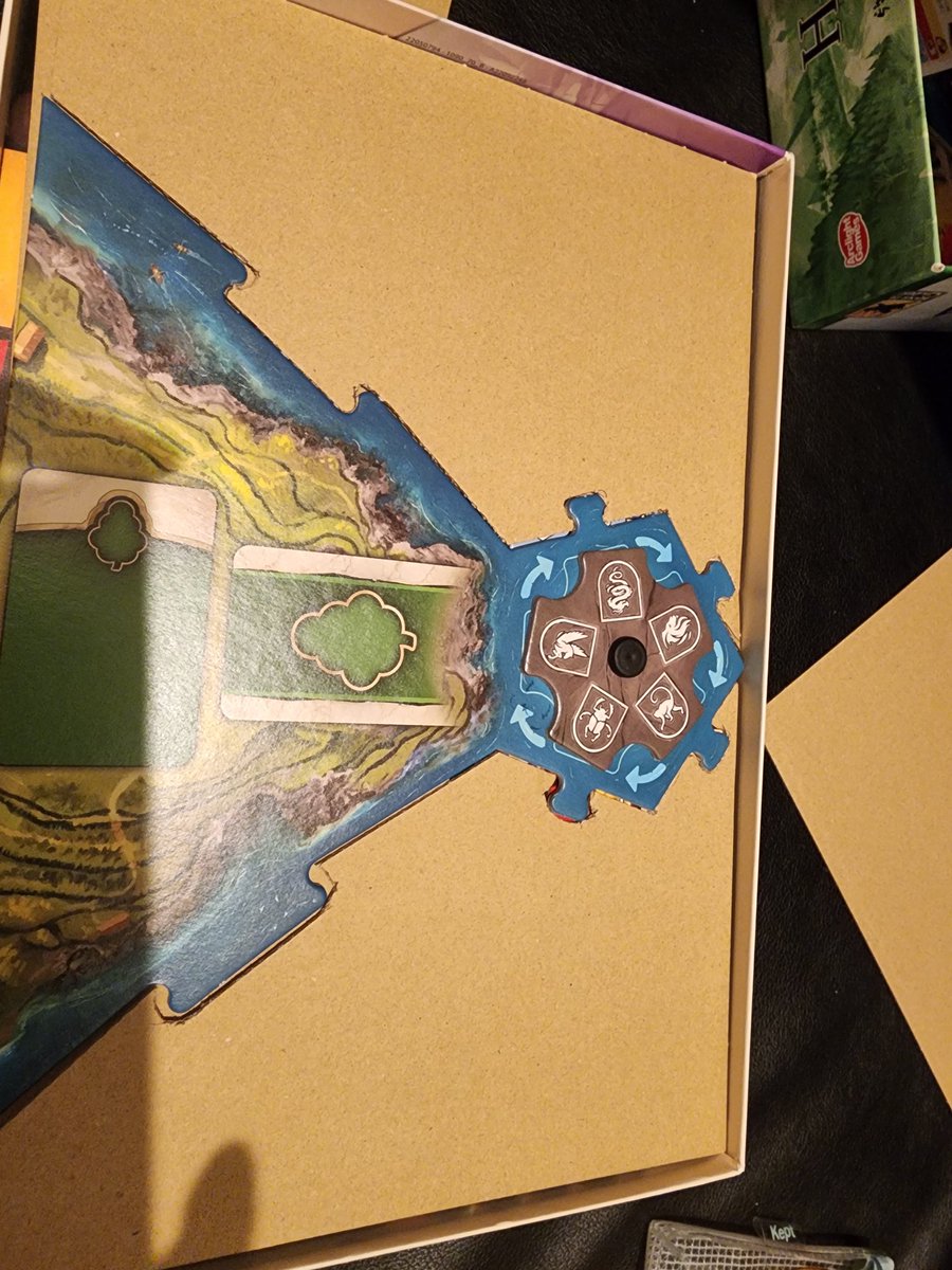 成田ボドゲ部RED(旧部長) tweet media