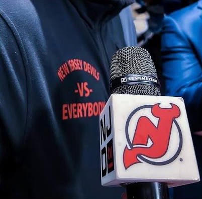 spelunky_'s tweet photo. also once again begging the @NJDevils to sell these https://t.co/f5Kos4MoN0