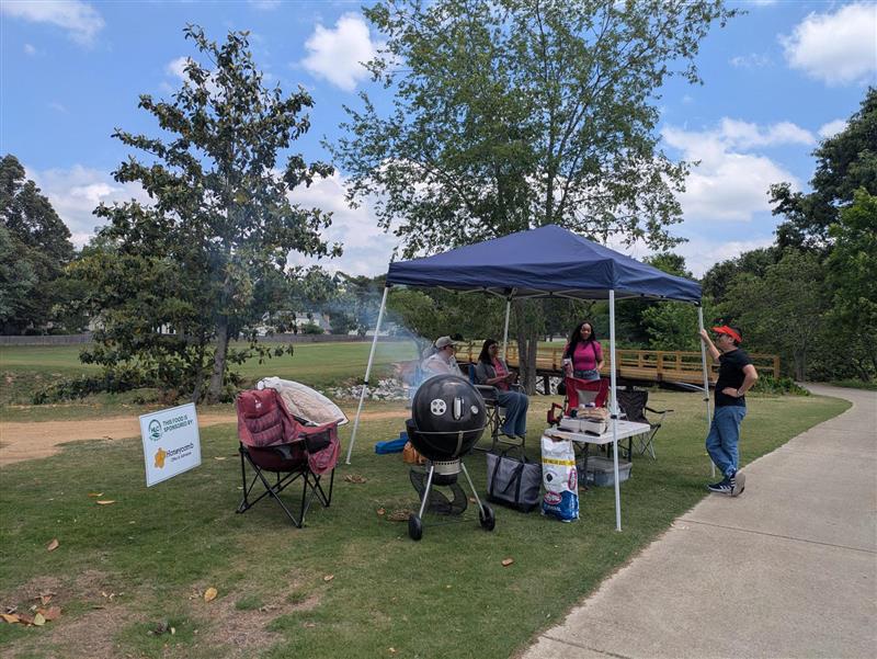 HoneycombCPA's tweet photo. Teed off the week as the Grill Sponsors at Huntsville Learning Center's Golf Tournament ⛳

We enjoyed serving the golfers - the jalapeno cheddar brats were a clear favorite! Proud to be a part of a great event for an even better cause. https://t.co/YMqW4jRK7i