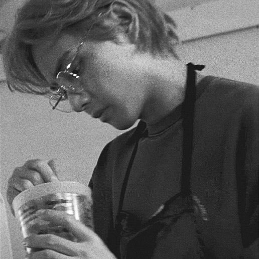 sunny ⁷ 💋vai ver zarry |✍️ 4 au’s! tkk tweet media