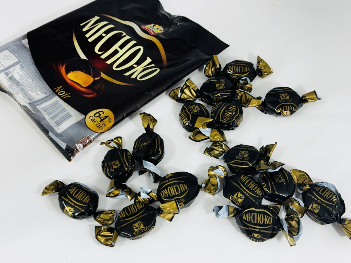 Tama__ani's tweet photo. 🇫🇷イオン フランスフェアで発見！第二弾✨

・ナタイス(Nataïs Maison Popcorn)の138円 本格ポップコーン 3種🍿
電子レンジで簡単熱々フレンチポップコーン！

・老舗ブランド「ラ・ピ キ シャンテ（La Pie qui Chante）」のミチョコ(MI-CHO-KO)キャラメル
カカオ64％ダークチョコレートで包み込んだチョコキャラメル

・アベイ(Biscuiterie de L'abbaye)の王道バタークッキー🍪
ノルマンディー地方の高級イズニーPDO（AOP）バターを使った昔ながらのクッキー！

コンセプトは「まるでフランス」！！
イオンの売り場で旅気分を楽しめますよ✈️

#イオン #フランスフェア #輸入菓子 #イオン購入品 #フランス好き #スイーツ好き
#ambafrancejp_jp
#BFrance_Japan
#CCI_FranceJapon
#在日フランス商工会議所
#AEON_JAPAN
#MICHOKO
#Maison_Popcorn
#nataispopcorn