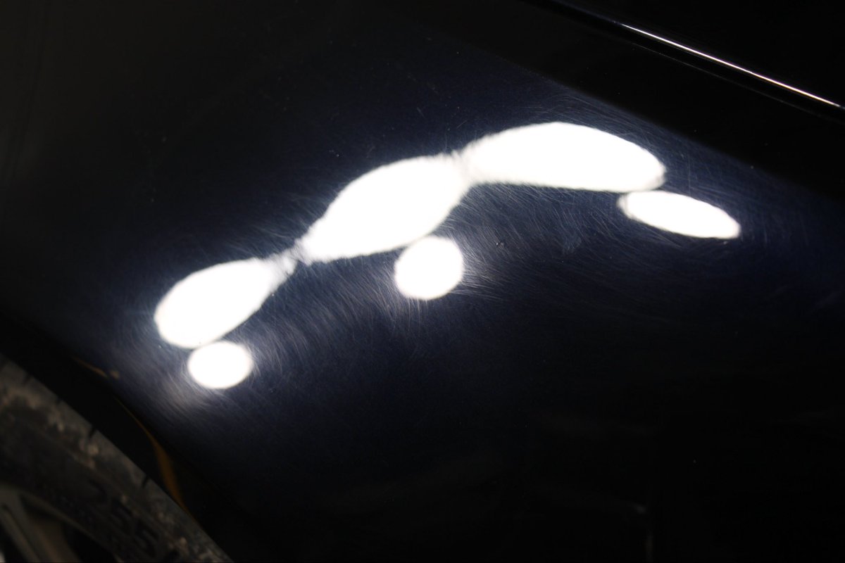 Divinedetail tweet media