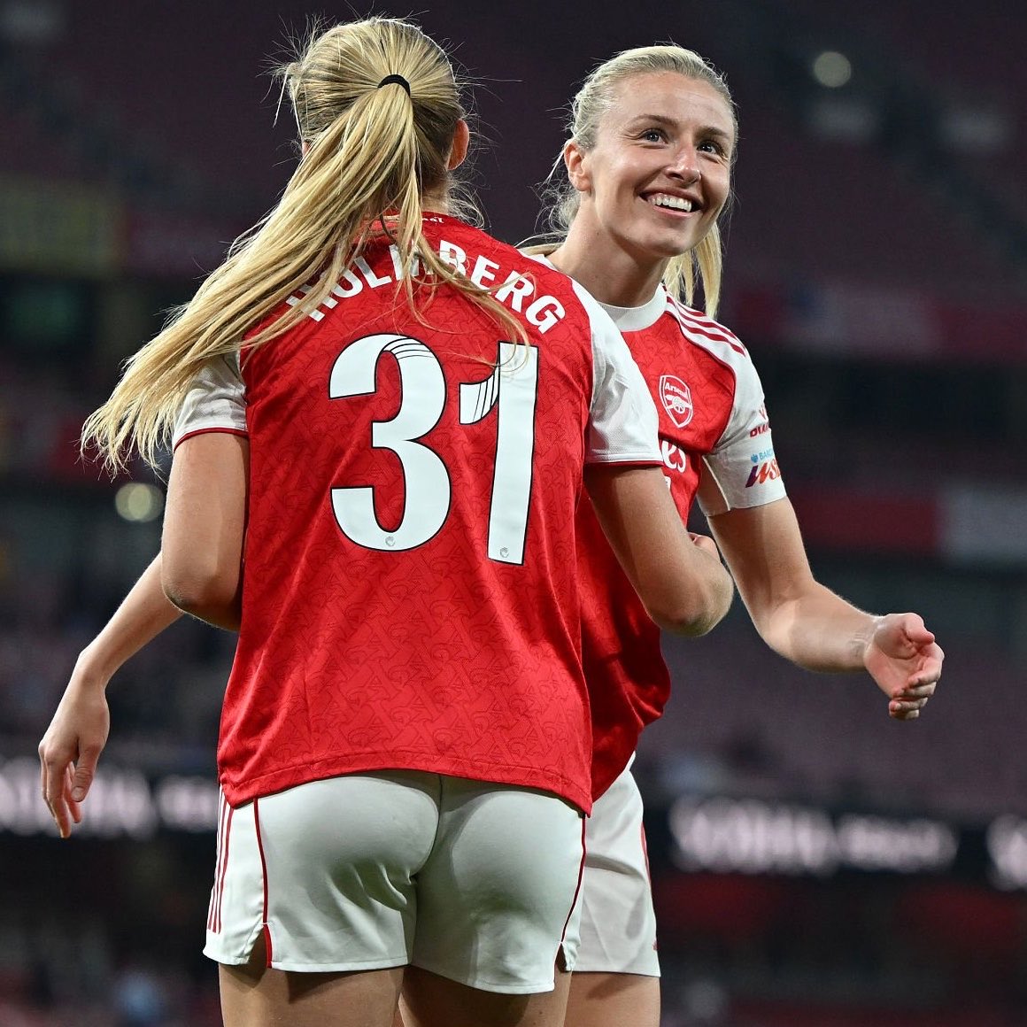 DailyAFC tweet media