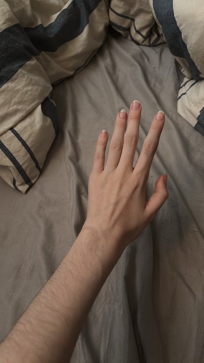 lilacalphobic's tweet image. Arm check, I think they are getting thinner! 
#edtwt #shedtwt #drugtwt #bodycheck