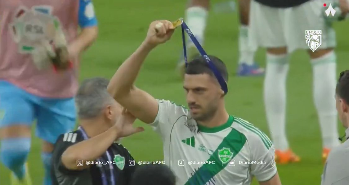 أحمد tweet media