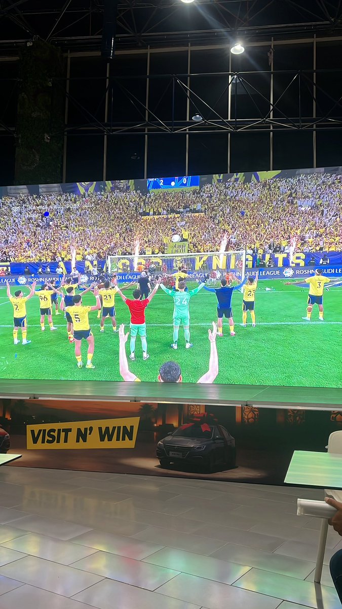 k4hf's tweet photo. الرياض والمطر والنصر !!! https://t.co/Nx1uqCfGiA