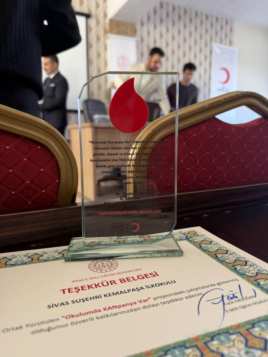Kemalpasailk's tweet photo. “Okulumda Kanpanya Var “ ödül töreni gerçekleştirildi.Katılım sağlayan tüm velilerimize ve öğretmenlerimize çok teşekkür ederiz. https://t.co/VrmOEh5Ssf