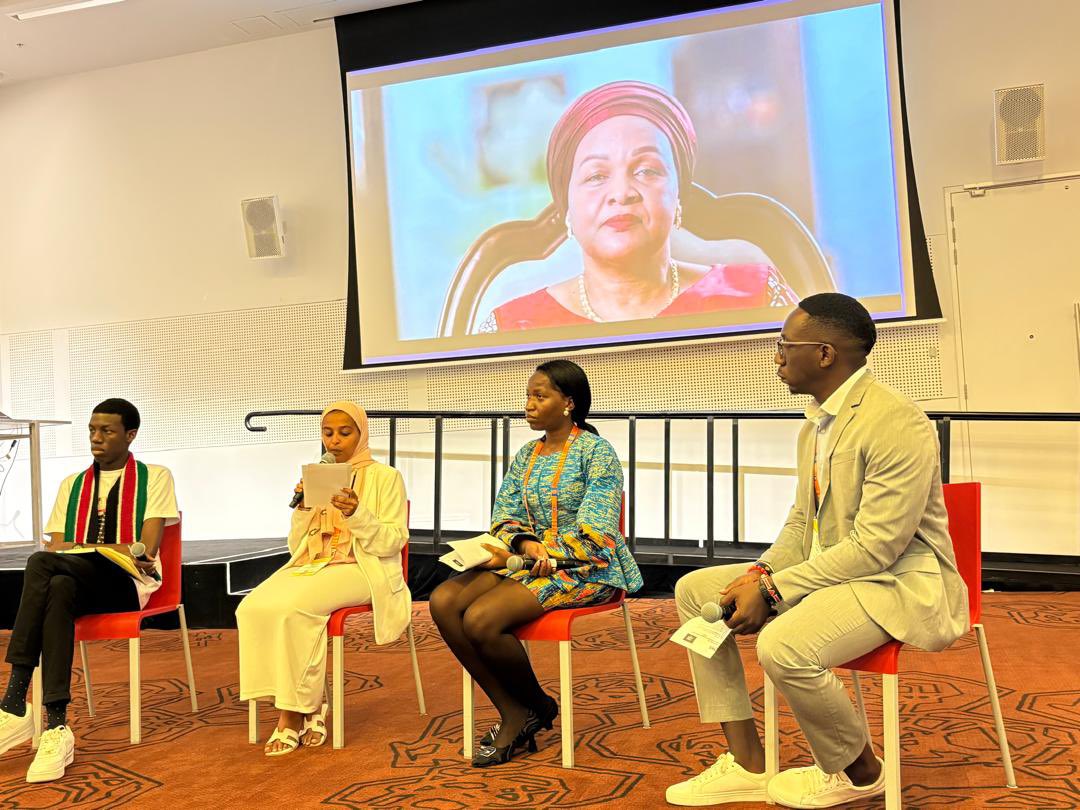 OAFLAD's tweet photo. The next generation took the floor—Hiba Khalid Mohammed 🇪🇹, Kerry Mwita Omome 🇰🇪, Angel Babirye 🇺🇬—driving bold dialogue on SRHR, gender equality & youth power. From intergenerational exchange to shared accountability, one message stood out: two generations, one agenda—moving from influence to impact. 💜 #OAFLADatWD26 #WD2026 #ChangeCallsUsHere