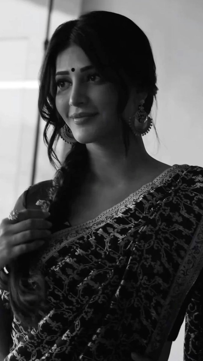 Sunny_og21's tweet image. These are the only heroines acts with tier 1 all hero's 🥶🔥 #tfi #virałpost #indian