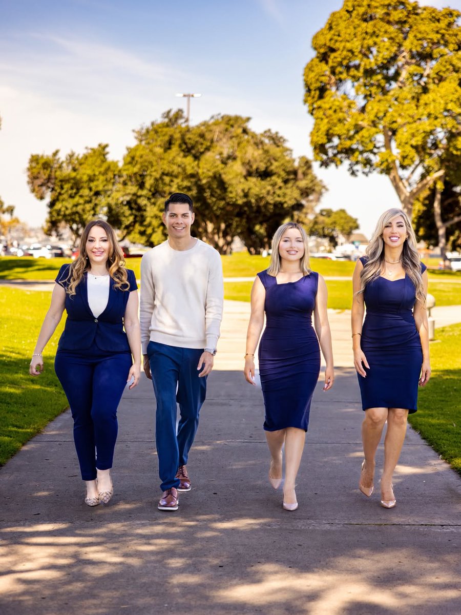 vickysellssd's tweet photo. 🚨FEATURED. COVER. FULL STORY.🚨If you’re thinking about buying or selling, just know — you’re not getting one…you’re getting two generations of strategy, heart, and next-level care.#selectpremierproperties #RealProducers #victoriasandoval #sandiegorealestate #sandiegorealtor https://t.co/8ysXTMDdl4