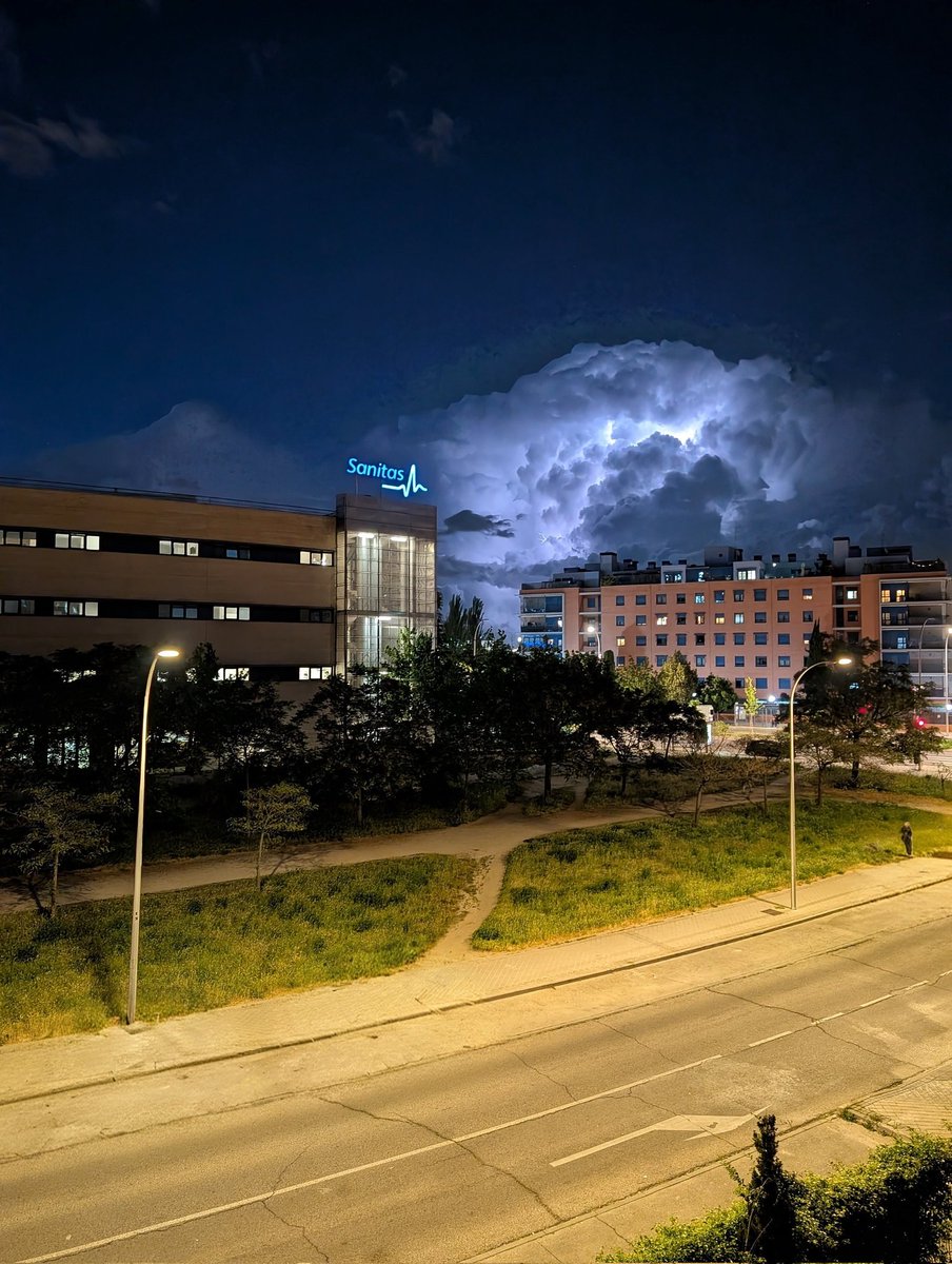 El tiempo en Cádiz 🌤️ tweet media