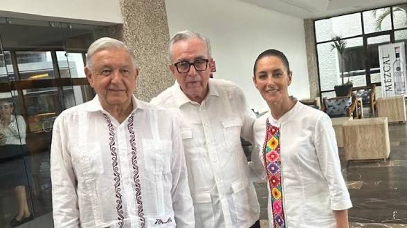 Areli Paz tweet media