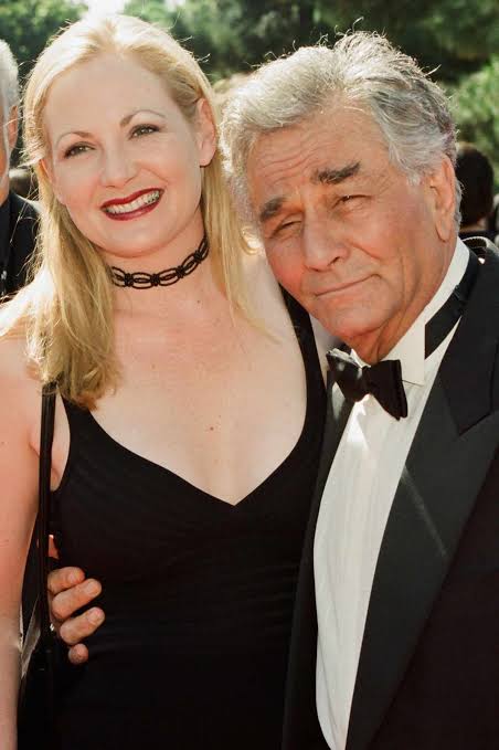 serieslikefans's tweet image. Jacqueline Falk, la fille adoptive de l'acteur Peter Falk (Columbo) est décédée après s'être suicidée par pendaison à seulement l'âge de 60 ans selon TMZ.

Une pensée à ces proches et tous ses amis. 😢

#rip #columbo #series #seriestv #medias