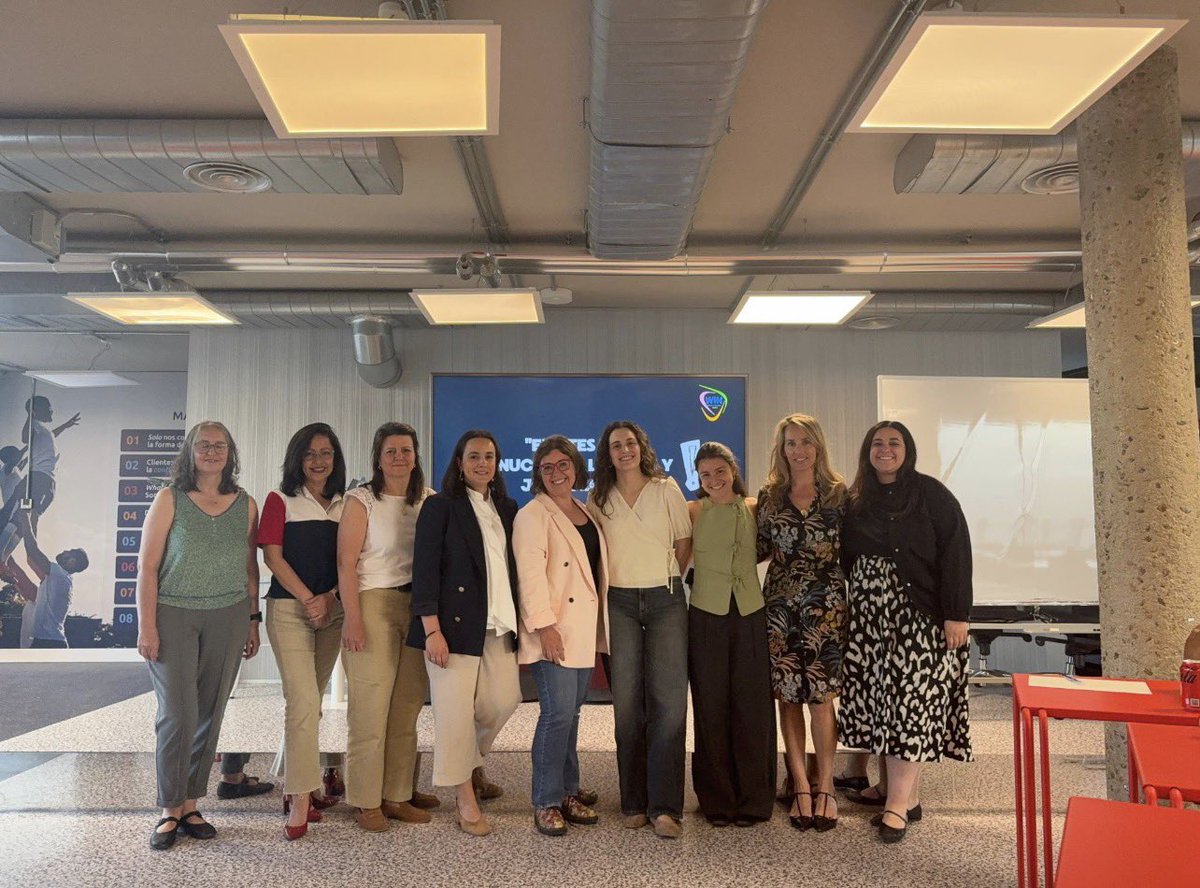 winspain's tweet image. 🚀Arranca el ciclo #SoftSkills 2026 con Carlota Abello🌟

💫 Parar, reflexionar y tomar conciencia de quiénes somos y dónde queremos ir 
💫Identificar cualidades para poner en valor nuestro trabajo
💫 Aprendizaje compartido y conversaciones que dejan👣

¡Anímate a las siguientes!
