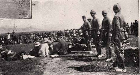alpingo1903's tweet photo. Kût'ül-Amâre zaferinde Türk ordusunun esir aldığı ingiliz ve hintli askerler… Büyük Türk ordusunun gelmiş geçmiş tüm kahramanlarına rahmet olsun. https://t.co/lQVLsf0wmM
