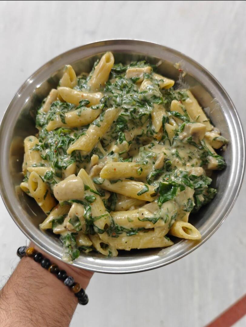 homevsfastfood's tweet image. [homemade] spinach mushroom Alfredo
#homemade #spinachmushroomalfredo #comfortfood #homemadepasta #vegetarianrecipe #homecooking #food #recipes #foodpic #foodie #foodlover #cooking #hungry #goodfood #homecookingvsfastfood