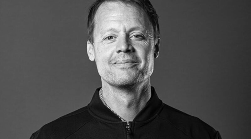 InMemoriamX's tweet image. RIP Matt Davidson, Canadian NHL Right Wing
Columbus Blue Jackets (2000-2003)
WHL: Portland Winter Hawks 
AHL: Rochester Americans, Syracuse Crunch, Lowell Lock Monsters
#InMemoriam #RIP