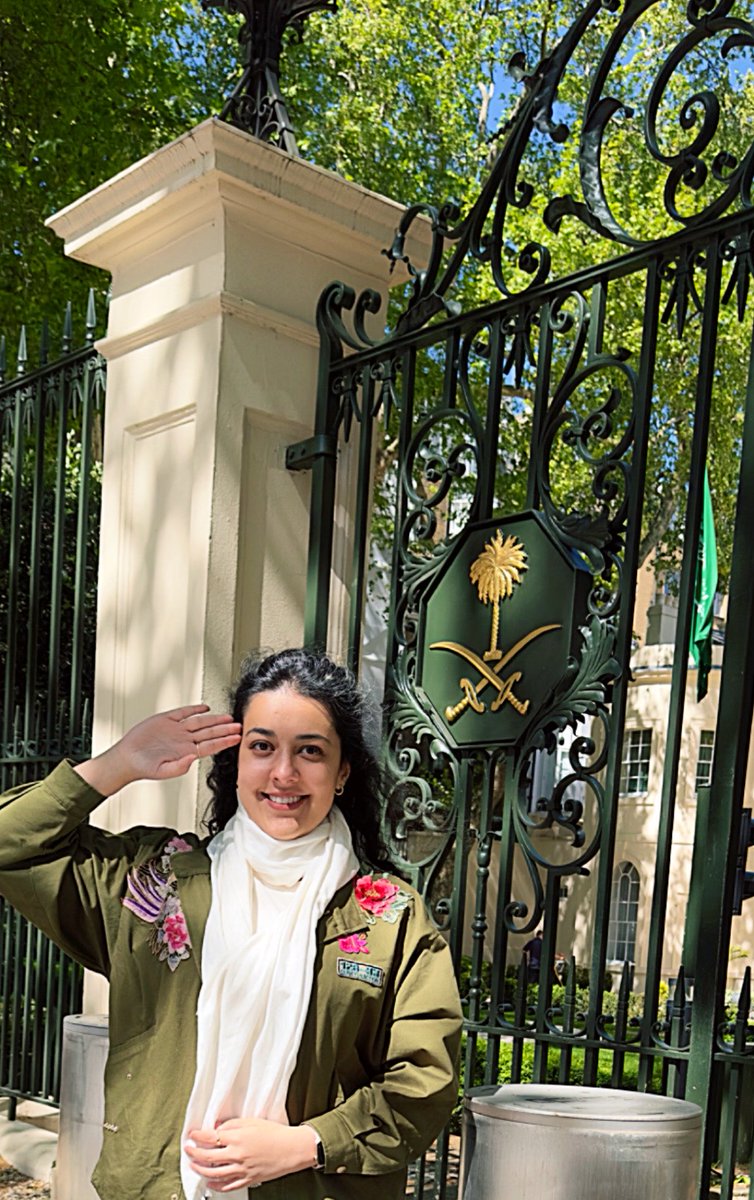 سارة العقيل tweet media