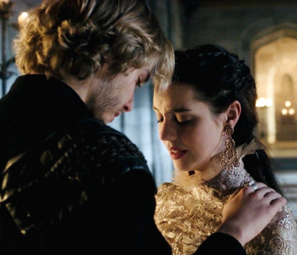artworld03's tweet image. It’s easy to L🩷VE them
They captivated the audience with their beautiful looks and all the feels &amp;amp; emotions they brought on screen.
#adelaidekane  #tobyregbo #frary #reign