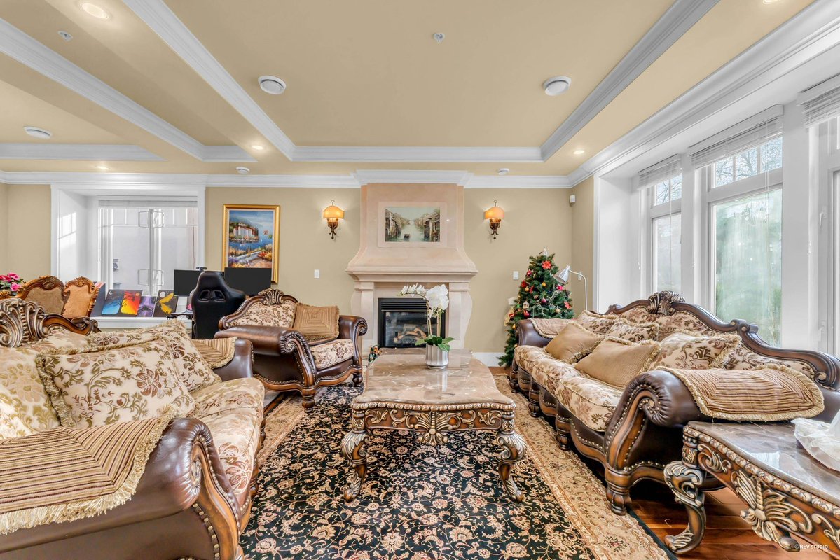 winnie_realtor's tweet image. JUST SOLD!
📍 2139 W 22nd Ave, Vancouver
🏠 3659 sqft home
🛏 7 bedrooms &amp;amp; 🛀 6 baths
💵 LP: $3,990,000
🖥 MLS# R3101294
☎️ 604-671-8260 for more info
🎞 Matterport Tour is available at winniechung.com
#realestate #vancouverhomes #vancouverrealestate #vancouverrealtor