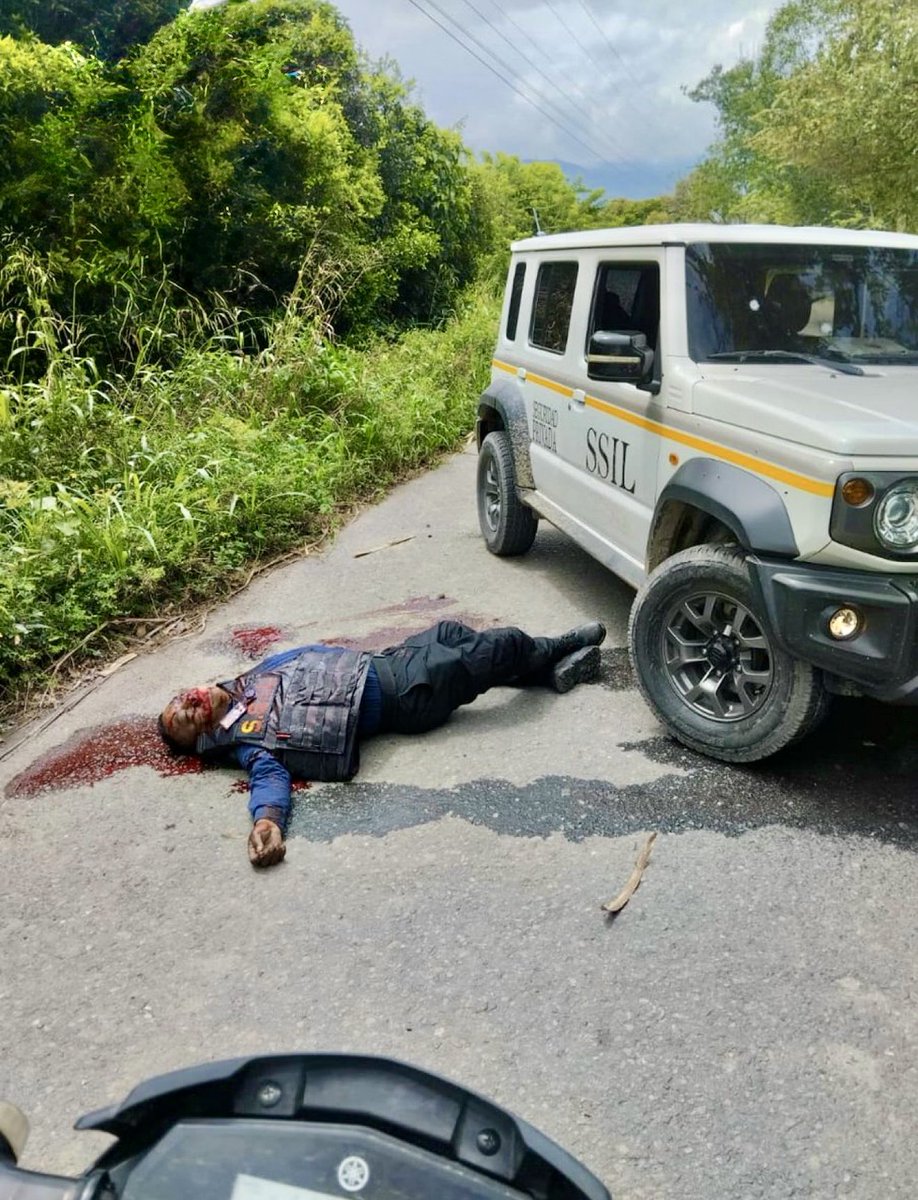 Jhonf Fonseca tweet media