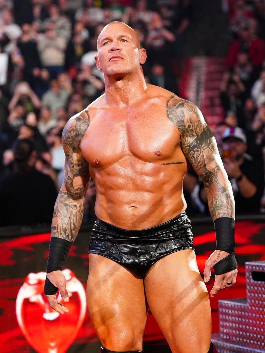 7Zek_'s tweet photo. La shape de Randy Orton à son retour en 2023 ptdrrrrrrrrr (43 piges) https://t.co/L15ddzAmtC