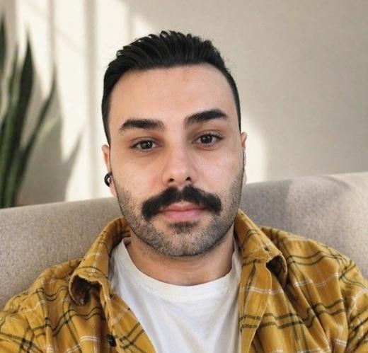 حضرتِ ب tweet media