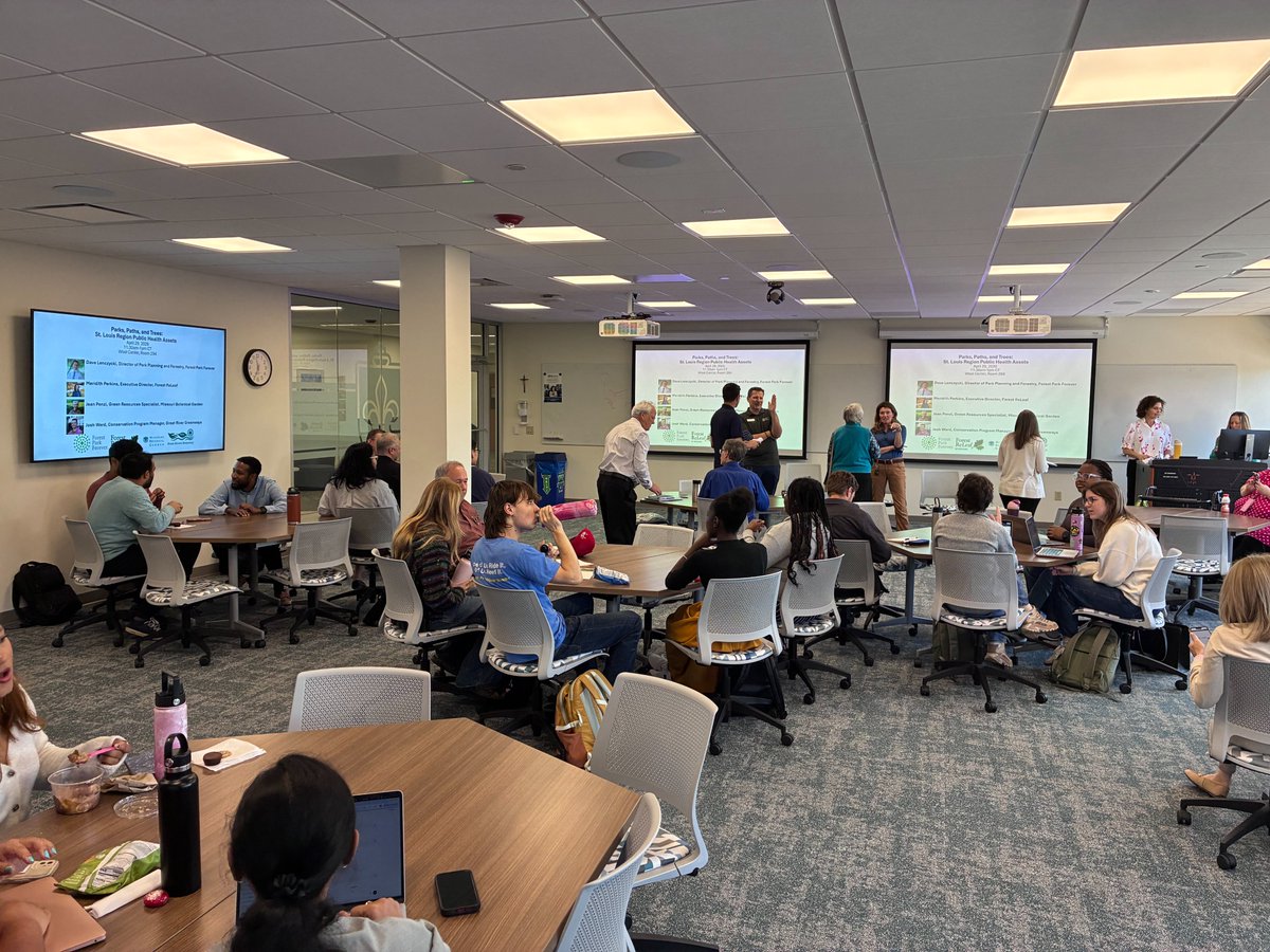 slucphsj's tweet image. Thank you to Enbal Shacham and all the students, staff, faculty and community members who attended.
Panelists included:
David Lenczycki, Meridith McAvoy Perkins, Jean Ponzi, Joshua Ward

#PublicHealth #ThisIsPublicHealth #Conservation #GreenSpace