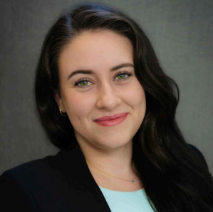VascularMD's tweet photo. We are very excited to welcome Maraya Camazine from @UAMS  to the @PennVascular vascular surgery fellowship!  

#MatchDay #VascularSurgery #MedEd 
@pennsurgery  @PennVascular https://t.co/C0r6OcBPZt